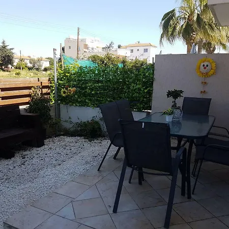 Loucas Townhouse Pafos