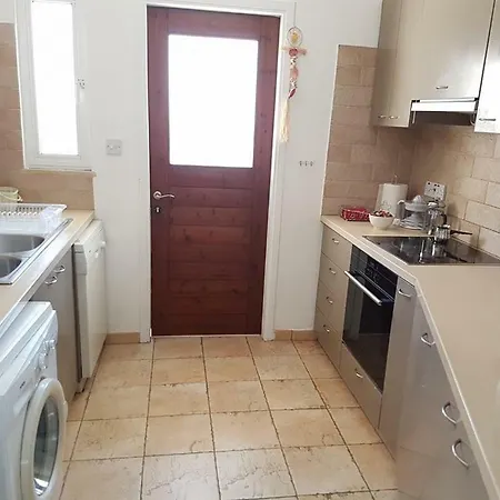 Loucas Townhouse 펜션 파포스